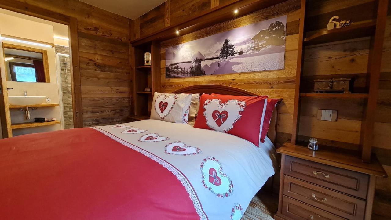Casa Margherita Chambres D'Hotes & Spa Challand-Saint-Anselme ภายนอก รูปภาพ