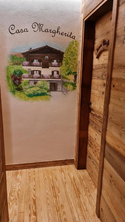 Casa Margherita Chambres D'Hotes & Spa Challand-Saint-Anselme ภายนอก รูปภาพ