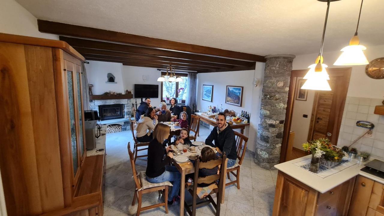 Casa Margherita Chambres D'Hotes & Spa Challand-Saint-Anselme ภายนอก รูปภาพ