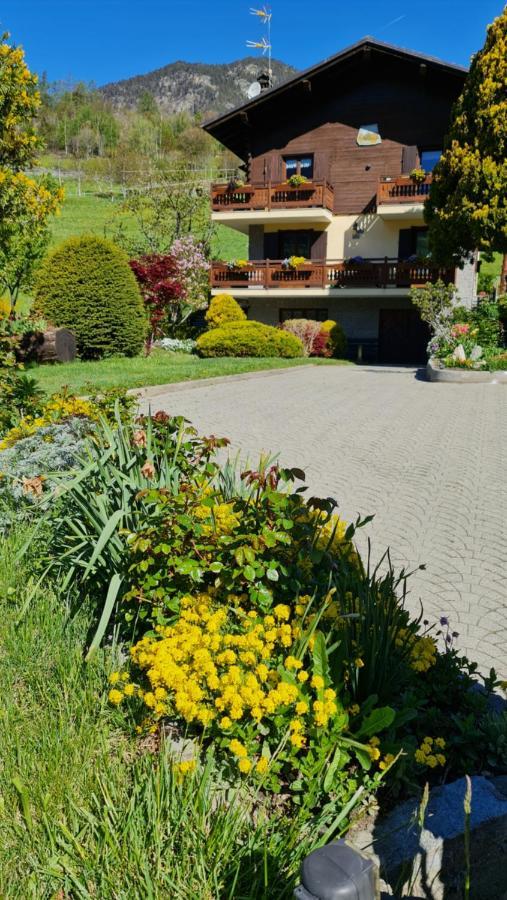 Casa Margherita Chambres D'Hotes & Spa Challand-Saint-Anselme ภายนอก รูปภาพ